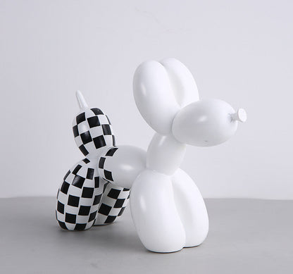 Skorter | Black and white balloon dog