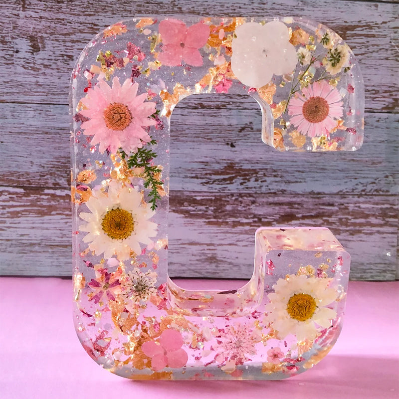 Skorter | Dried Flower Letter Nightstand Lamp