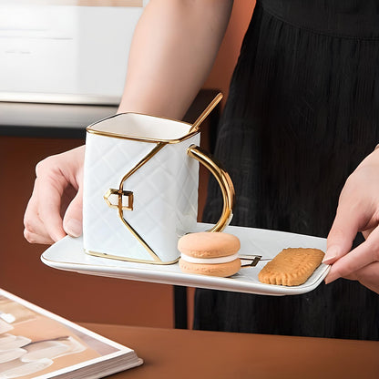 Skorter in the form of handbag