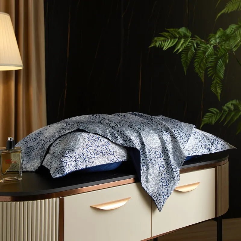 Skorter | Caressence – Mulberry Silk Pillowcase for Luxurious Sleep Comfort