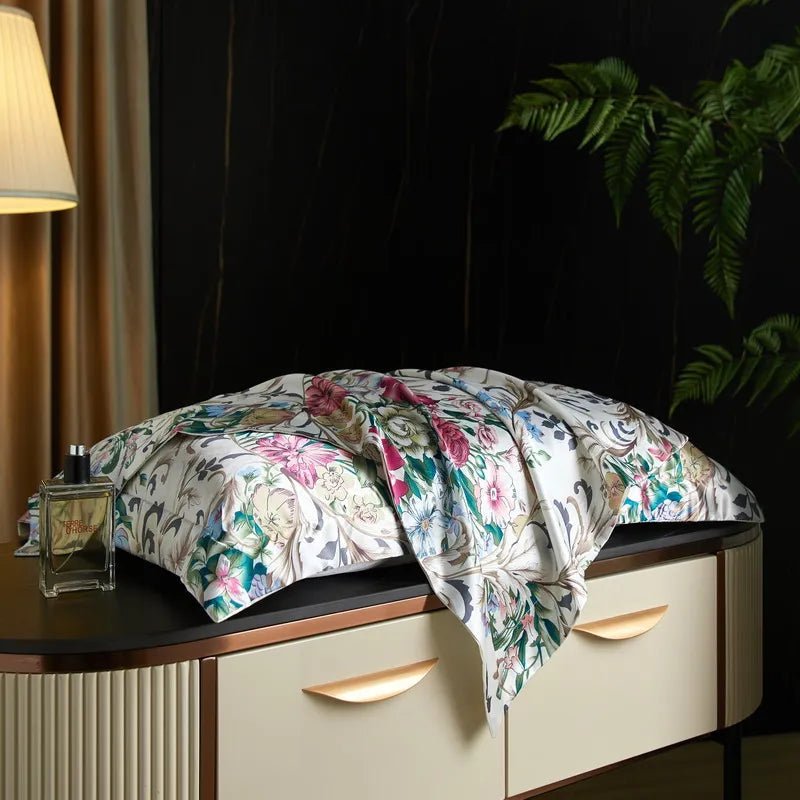 Skorter | Caressence – Mulberry Silk Pillowcase for Luxurious Sleep Comfort