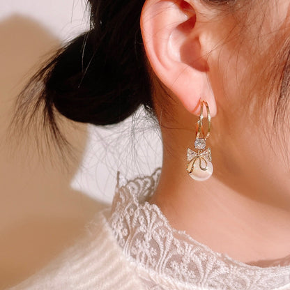 Skorter | Bow Pearl Earrings