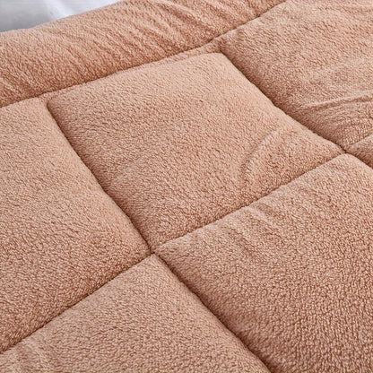 Skorter | Soft and Breathable Fleece Blanket with Polyester Filling – Suitable for All Seasons, Perfect for Home, Hotel or Bedroom