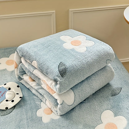 Skorter | Floral Flannel Te blanket - Soft, warm and stain-resistant for sofa, office and camping - Versatile gift