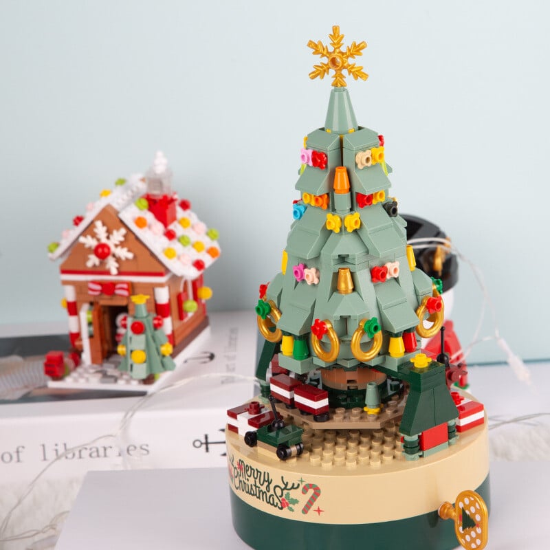 Skorter | 360 PCS Music Box Christmas Tree Building Blocks