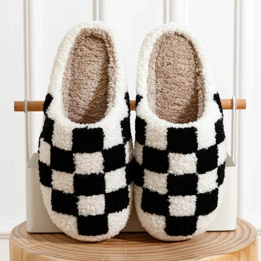 Skorter | Dotted Slippers
