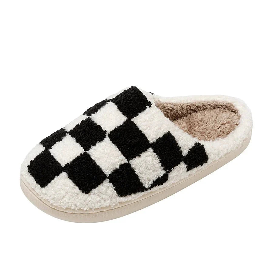Skorter | Dotted Slippers