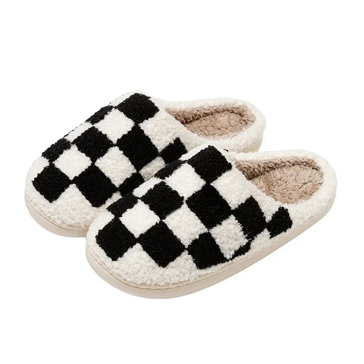Skorter | Dotted Slippers