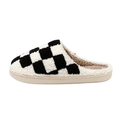 Skorter | Dotted Slippers