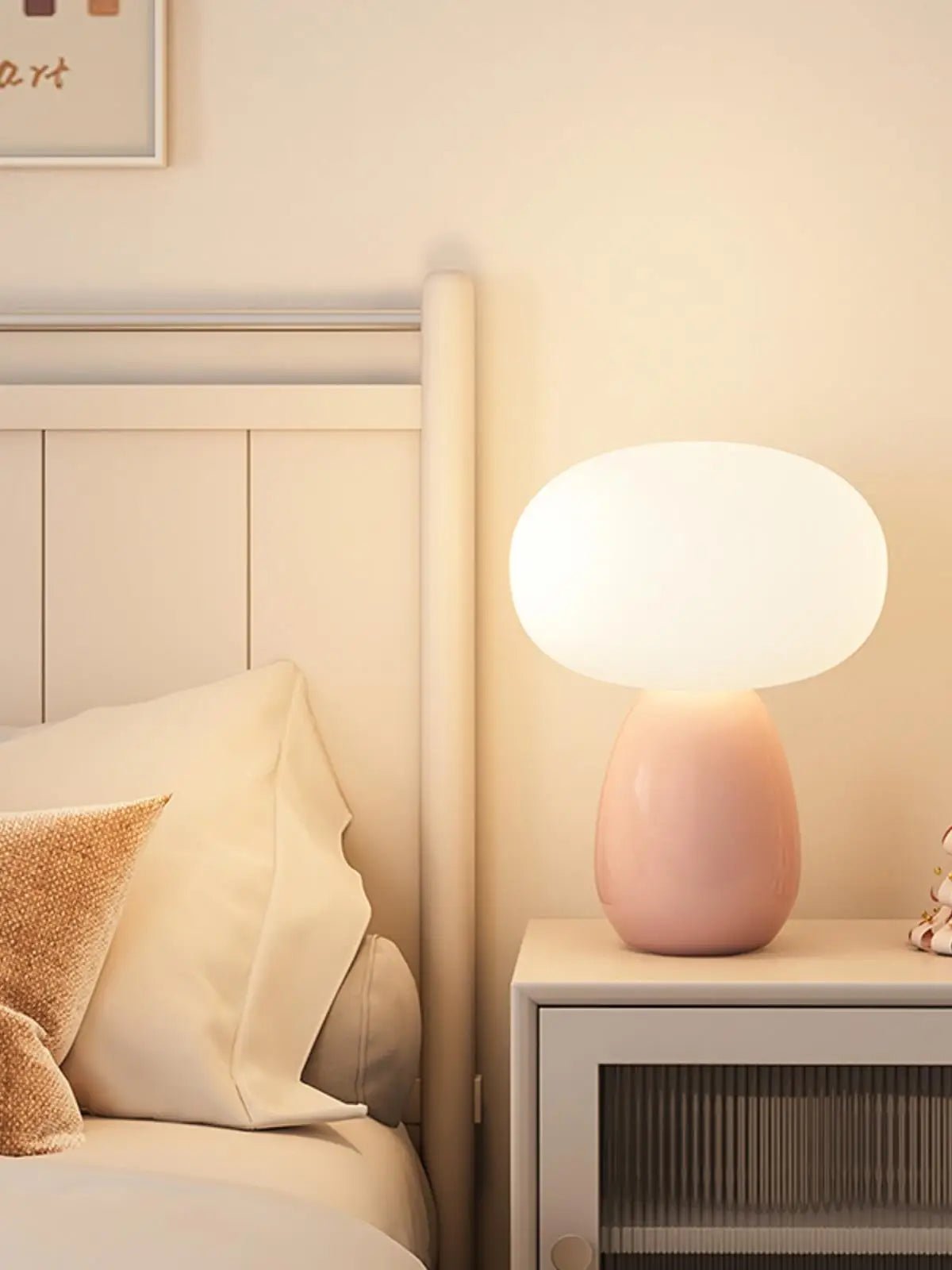 Chic Bedside Lamp - SKØRTER