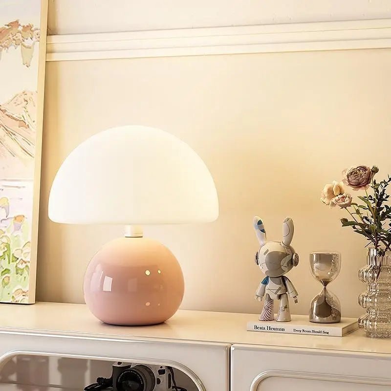 Chic Bedside Lamp - SKØRTER