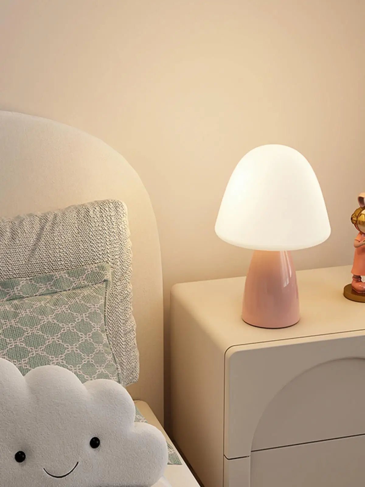 Chic Bedside Lamp - SKØRTER