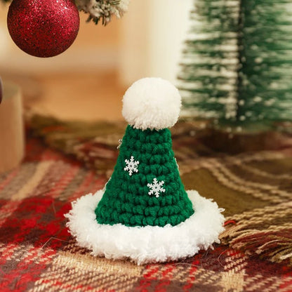 Skorter | Christmas Pet Scarf & Hat – Adorable Red Scarf for Kittens & Puppies, Perfect Holiday Gift & Festive Accessory