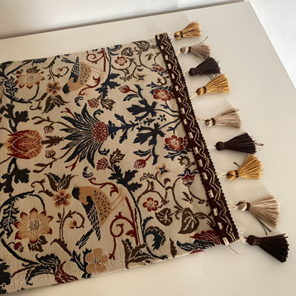 Skorter | EVERBLOOM LINENS – Elegant Table Runner with Floral & Bird Jacquard Design