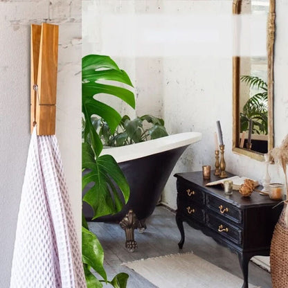 Skorter | Clip & Drip | Innovative Clothing Clip