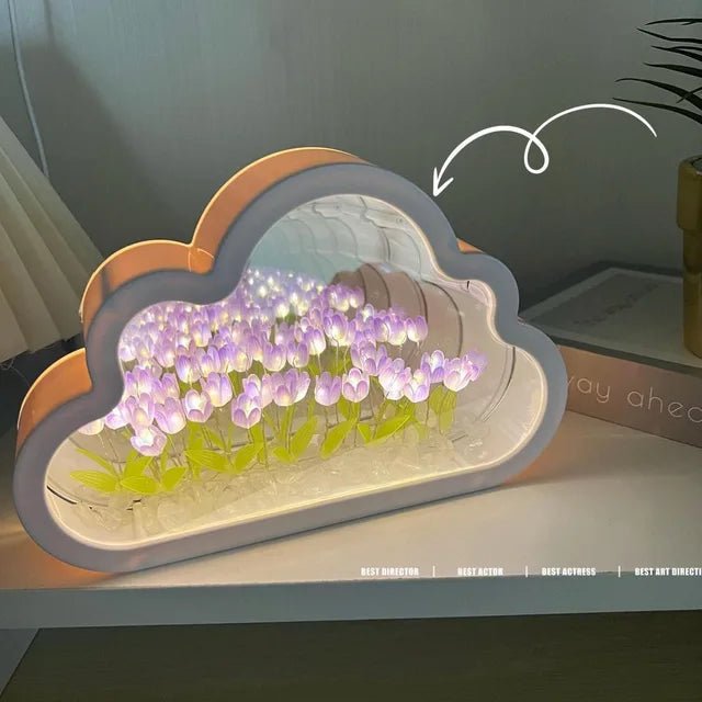 Cloud Mirror Tulip Lamp - SKØRTER