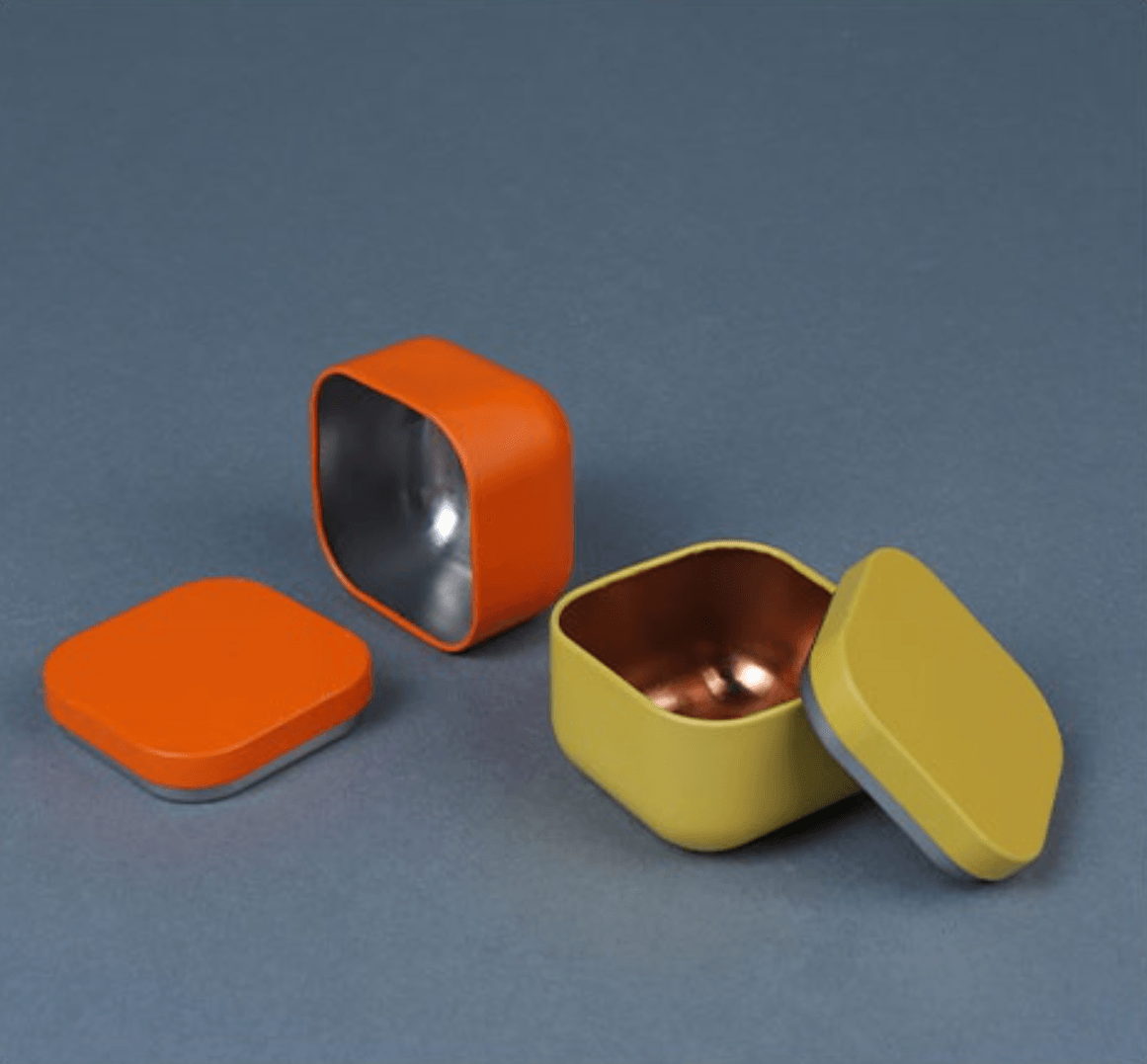 Skorter | Colorful storage box | Small metal tea, candy, pill container