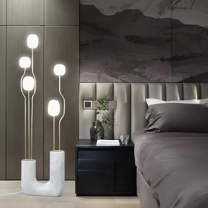 Comet Floor Lamp - SKØRTER