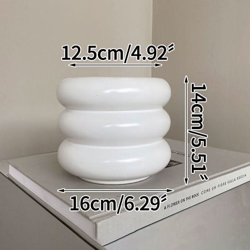 Skorter | COLETTA – Elegant ceramic vase for modern living spaces