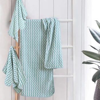 Skorter | Elysoria Coral Weave Towels | Plush, durable towels with maximum absorbency and quick-dry