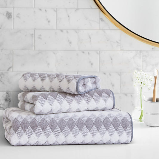 Skorter | Elysoria Coral Weave Towels | Plush, durable towels with maximum absorbency and quick-dry