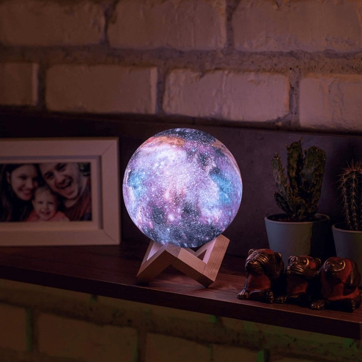 Skorter | CosmoShine – Multicolor Moon Night Light with Remote Control