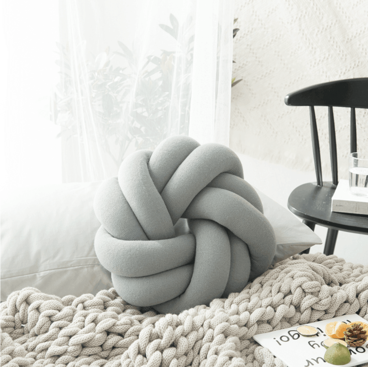 Skorter | Creative Cotton Knot Ball Pillow