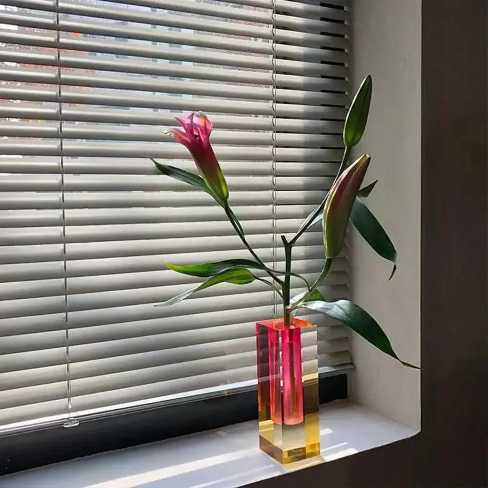 Skorter | Crystal Effect Gradient Vase
