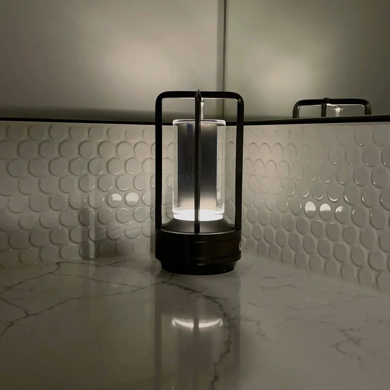 Skorter | Crystal Lantern Light
