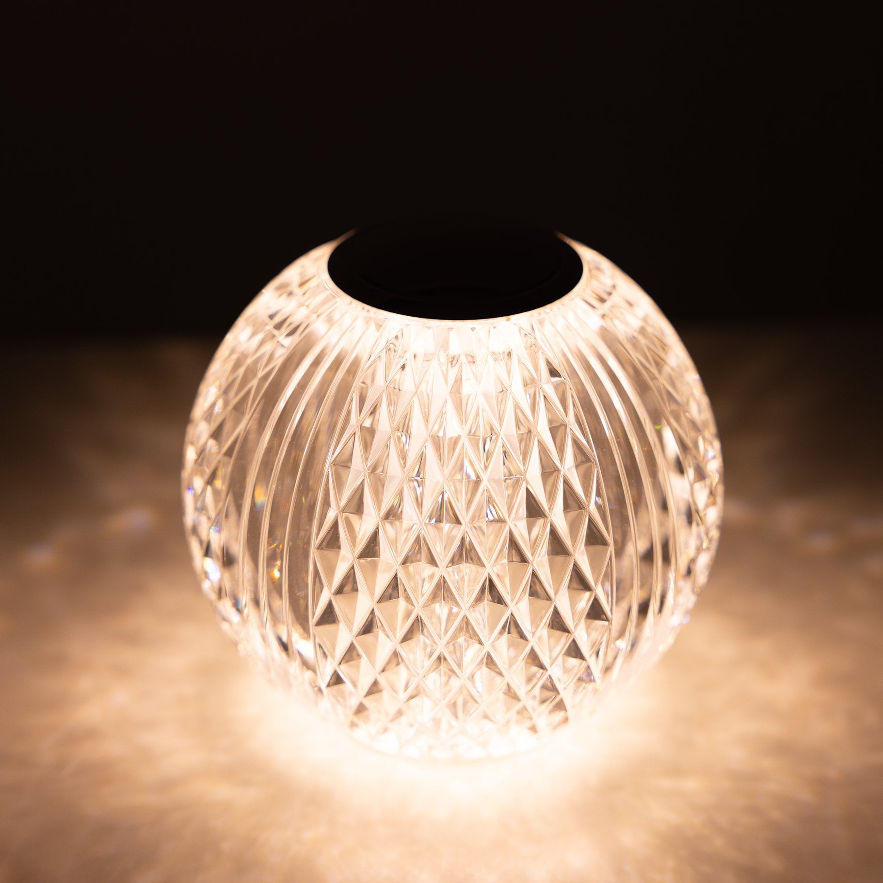 Crystella Table Lamp - SKØRTER