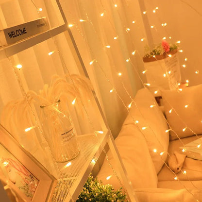 Skorter | Curtain Christmas Lights 8 Modes Control - Remote Control Christmas Decorative Hanging String Lights