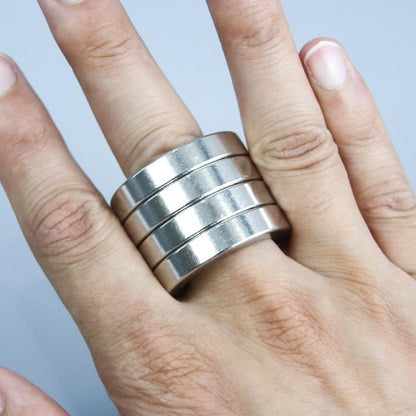 Skorter | Folding Four-Finger Trigger Ring