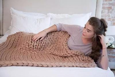 Skorter | Chunky Knit Blanket