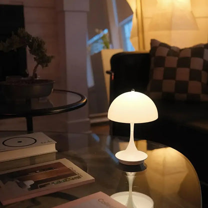 Skorter | NordGlow | Luxurious and Modern Table Lamp