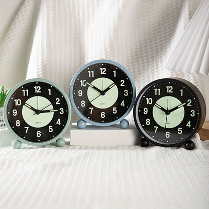 Skorter | EleganceMetal - Chic Metal Alarm Clock with Soft Night Light