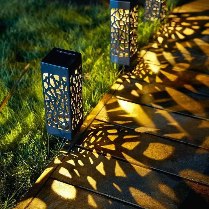 Skorter | Wireless Solar Garden Light Post – Outdoor LED Pathway Lighting with Auto Sensor (Waterproof & Eco-Friendly)