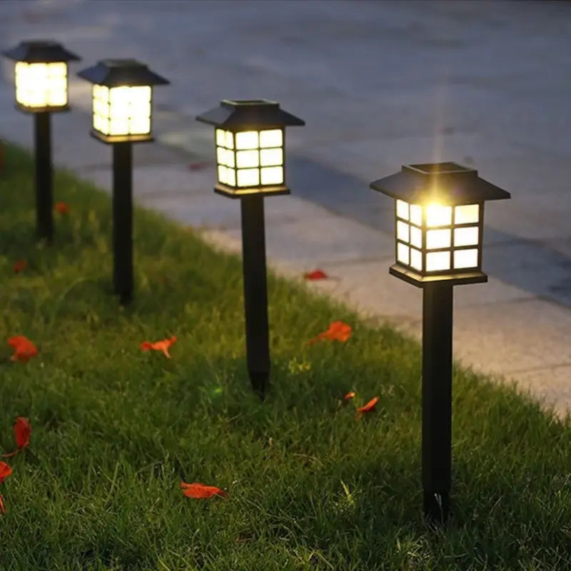 Skorter | Solar Garden Lights in Lantern Style – Waterproof LED Path Lighting for Outdoor Areas