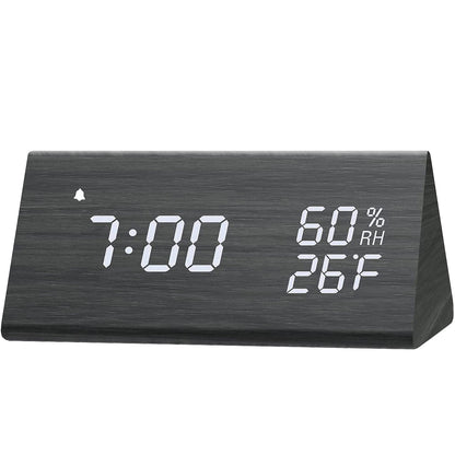 Skorter | Digital alarm clock with wood electronic LED time display