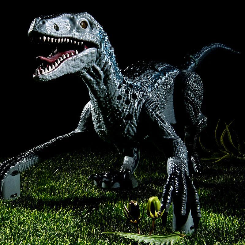 Skorter | Dinorex – Movable Velociraptor with light & sound for dino adventures