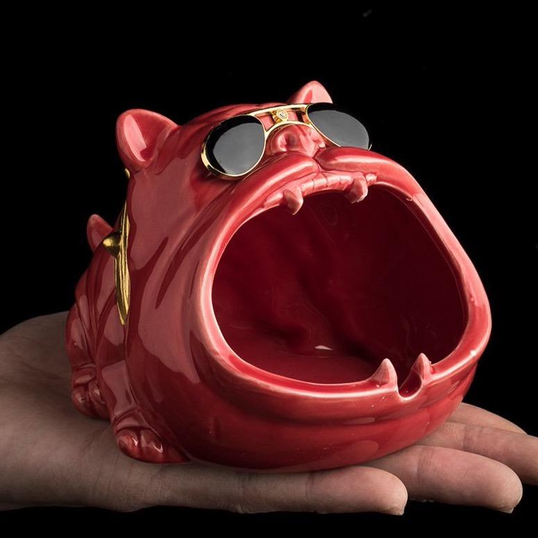 Skorter | Dog Ashtray