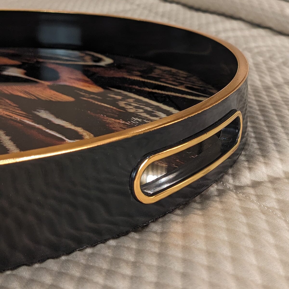 Skorter | Doppio Black, Gold & Rust Feather Effect Round Decorative Plate