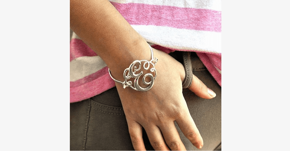 Skorter | The New Trendy Monogram Initial Script Bracelet