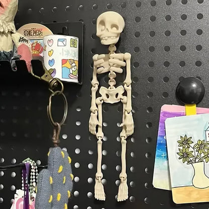 Skorter | 3D printed vintage skeleton magnetic figure