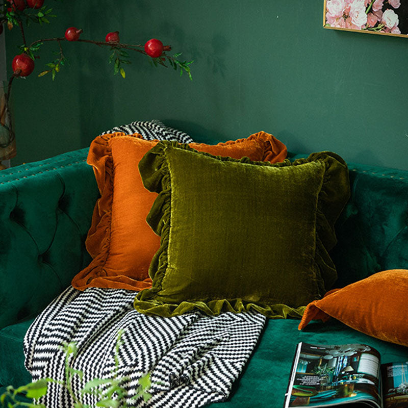 Skorter | Suede Solid Color Pillowcase with Ruffled