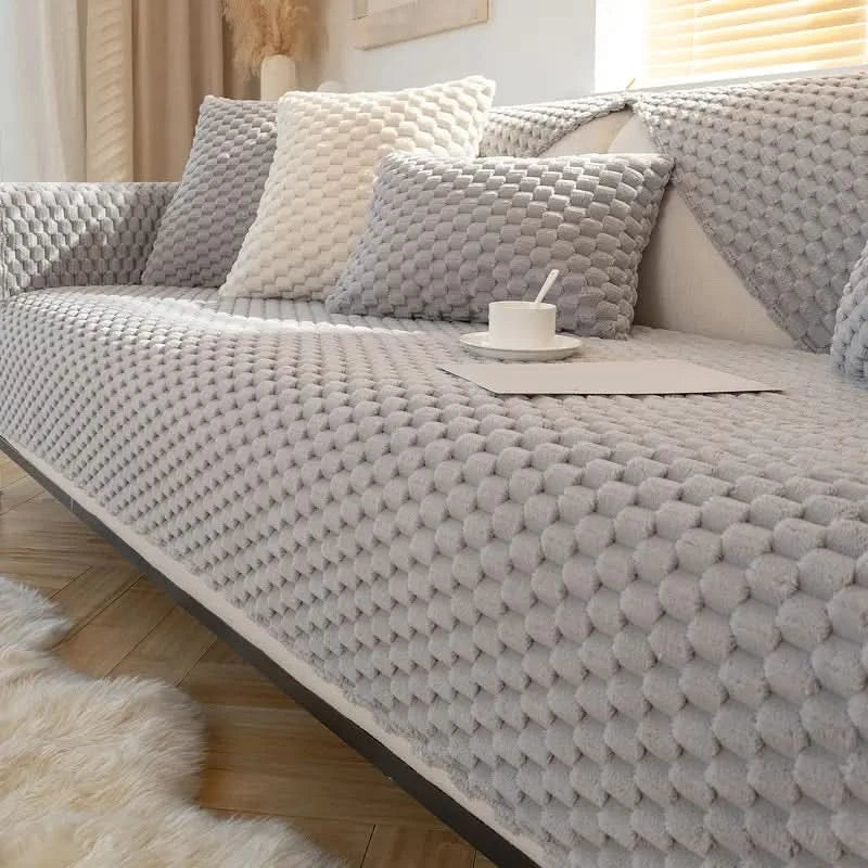 Skorter | CozySlip - The ultimate non-slip sofa cover for more comfort and style