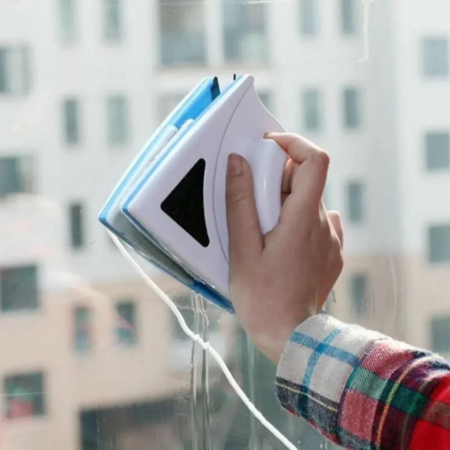 Skorter | EasyClean Magnetic Window Cleaning Tool