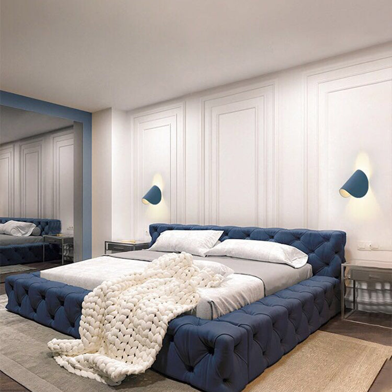 Skorter | Eveline Modern Geometric LED 4 Color Wall Light Indoor/Outdoor Metal