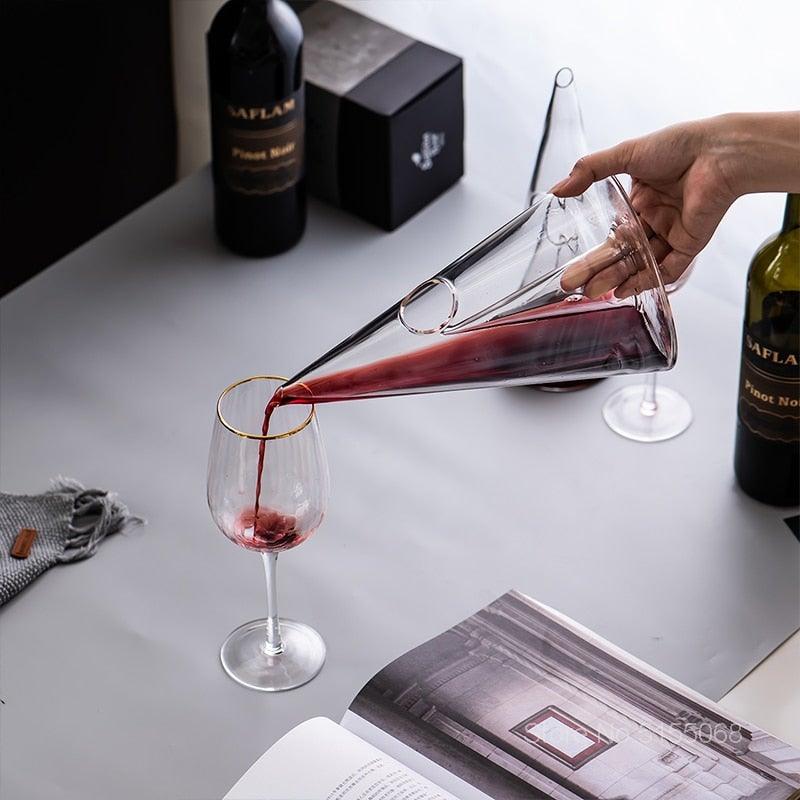 Skorter | Edifice Decanter - Handcrafted Glass Wine Decanter