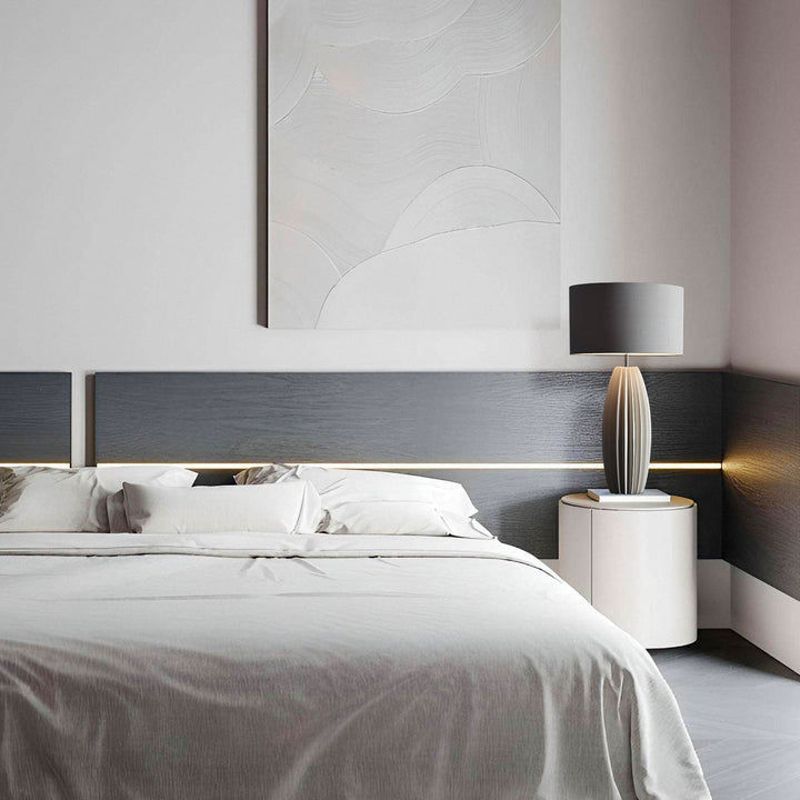 Elegant Strata Table Lamp - SKØRTER