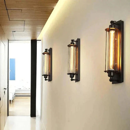 Skorter | Vintage Wall-Mounted LED Light – Timeless Design with Elegant Matte Black Finish